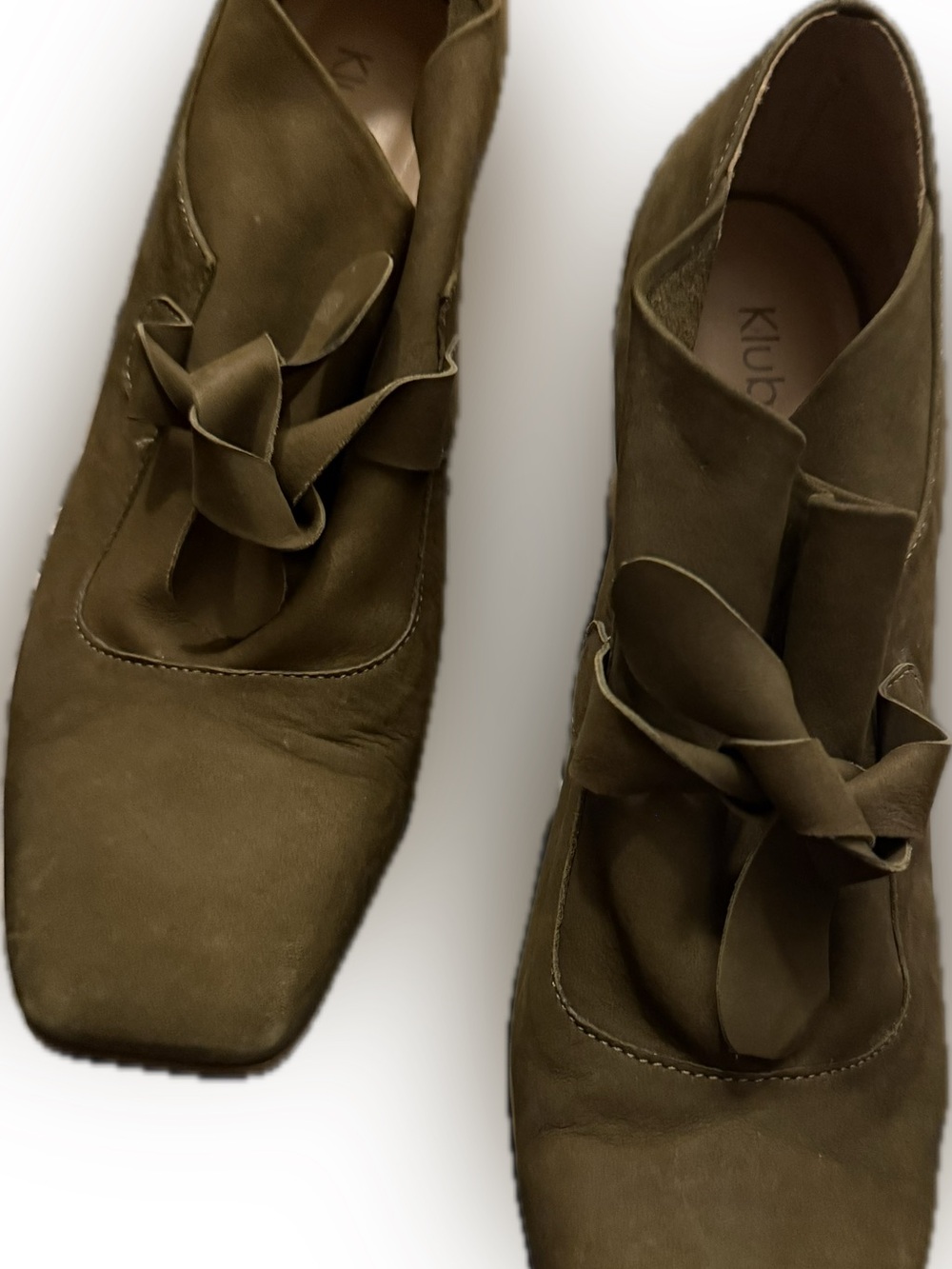 Klub Nico Women’s olive green Suede Mary Jane block Heels with Knot Strap